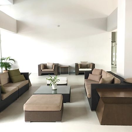The Beacon Serviced Residences Макати Экстерьер фото