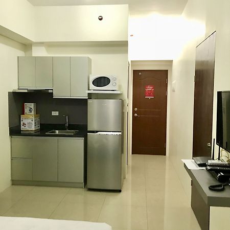The Beacon Serviced Residences Макати Экстерьер фото