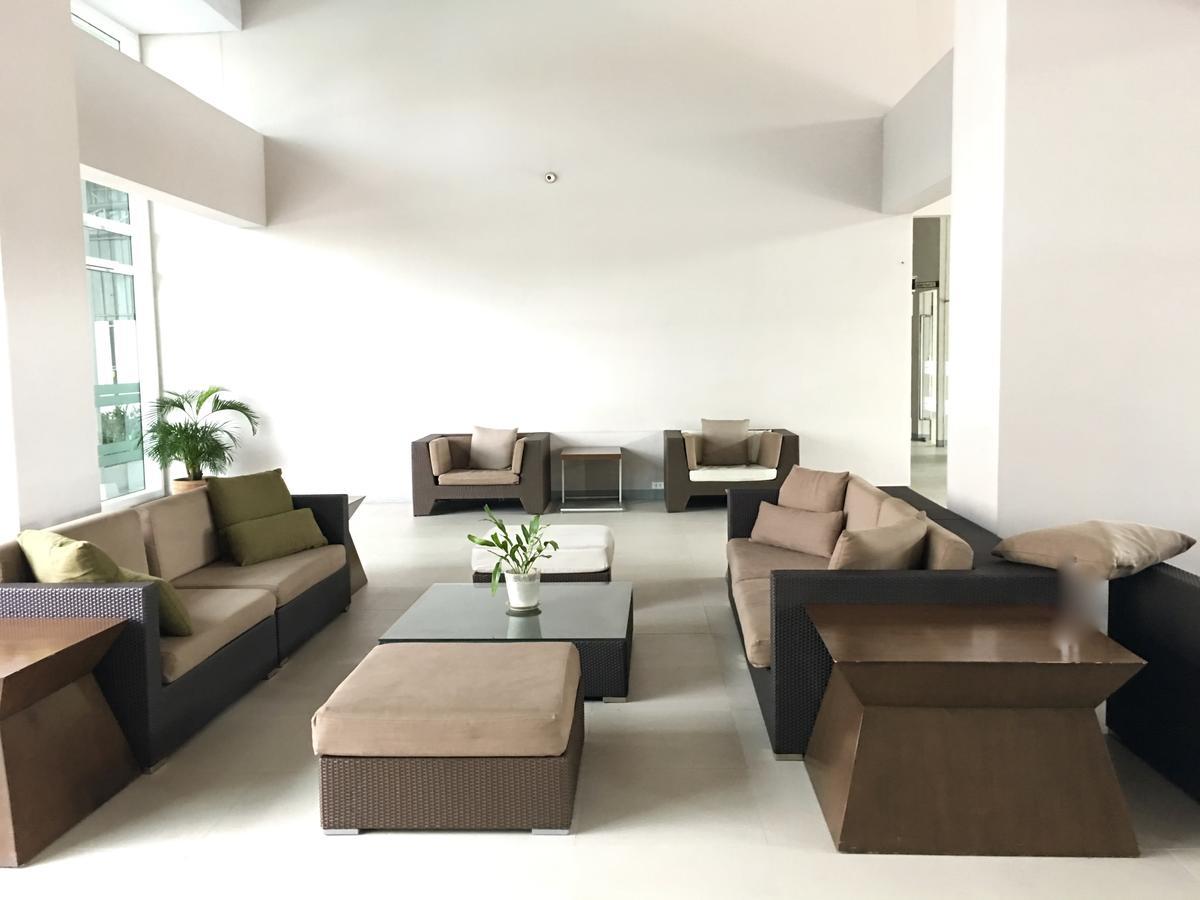 The Beacon Serviced Residences Макати Экстерьер фото