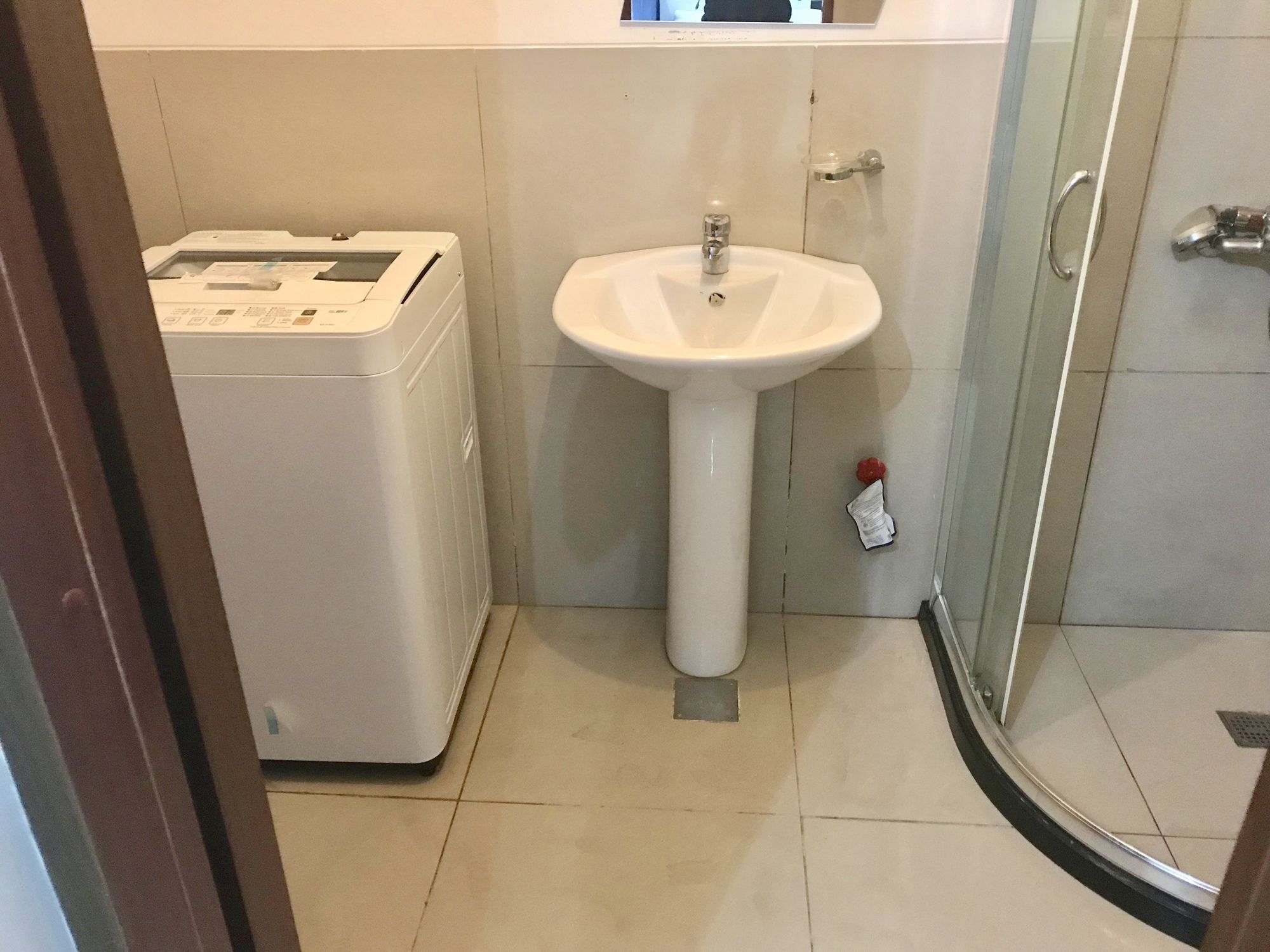 The Beacon Serviced Residences Макати Экстерьер фото